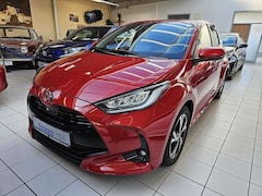 Bild des Angebotes Toyota Yaris 1.5 Team DK Sitzheizung Rückfahrkamera 16 Zoll LM-