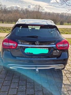 Bild des Angebotes Mercedes-Benz GLA 220 d 4Matic 7G-DCT