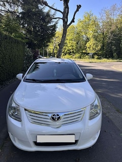 Bild des Angebotes Toyota Avensis Combi 1.6 Edition