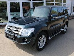 Bild des Angebotes Mitsubishi Pajero Pajero 5-Türer 3.2 DI-D Automatik Intense