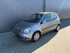 Toyota Yaris Yaris 1,4 D Garantie Rentner Tüv & Service Neu
