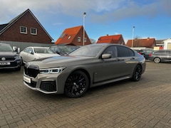 Bild des Angebotes BMW 750 i xDrive B/W GSD Fond Entertain. Standh. DAP