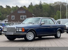 Bild des Angebotes Mercedes-Benz 230 *COUPE*W123*AUTOMATIK*H-ZULASSUNG*SCHIEBEDACH