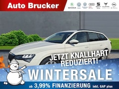 Bild des Angebotes Skoda Superb Combi Active 2.0 TDI+Klimaanlage+Parksensoren+Sitz