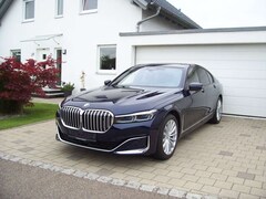 Bild des Angebotes BMW 750 i xDrive B&W Night EGSD F-Parken Laser I.Hand