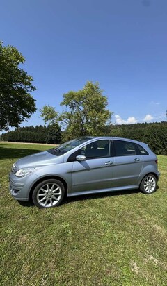 Bild des Angebotes Mercedes-Benz B 170 Sports Tourer, Panorama Dach, Sitzheizung, BT,