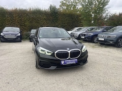 Bild des Angebotes BMW 116 d Aut. LED+NAVI+SPURASSIST+APPLECARPLAY+1.HAND