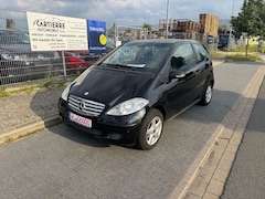 Bild des Angebotes Mercedes-Benz A 160 CDI *KLIMAANLAGE*AHK*elektr.FALTDACH*ALU*