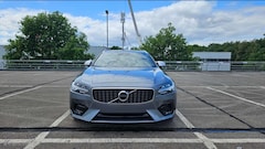 Bild des Angebotes Volvo V90 D3 Geartronic R Design