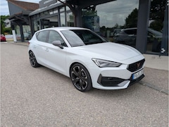 Bild des Angebotes CUPRA Leon 2.0 TSI VZ+MATRIX+NAVI+ACC+EL.SITZE