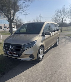 Bild des Angebotes Mercedes-Benz V 250 V 250 d RWD STYLE lang (447.813)