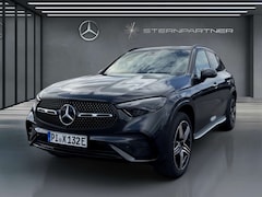 Bild des Angebotes Mercedes-Benz GLC 300 de 4MATIC mit EQ Hybrid Technologie AMG