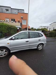 Bild des Angebotes Nissan Almera Tino acenta