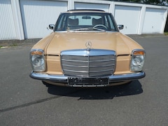 Bild des Angebotes Mercedes-Benz 200 /8 W115 Einmaliger Zustand