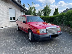 Mercedes-Benz 300 Mercedes-Benz E 300 TE // Top-Zustand // Viele Extras