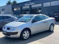 Bild des Angebotes Renault Megane 2.0 Cabriolet Automatik/Sitzh./Klima/ZV/Alus/
