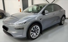 Tesla Model Y Long Range Dual Motor AWD