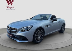 Bild des Angebotes Mercedes-Benz SLC 180 *AMG*R-CAM*SITZHEIZ*AIRSCARF*PANO*NAVI*