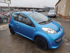 Bild des Angebotes Peugeot 107 Tüv neu // 90000 km