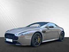 Bild des Angebotes Aston Martin Vantage 6.0 S/Deutsch/2. Hand/Unfallfrei/SH