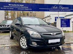 Bild des Angebotes Hyundai i30 Premium Autm Schiebedach Leder Klima SHZ PDC