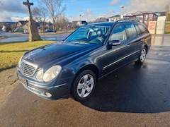 Bild des Angebotes Mercedes-Benz E 320 E320 T 4Matic Avantgarde*Leder*Xenon*TÜV/AU NEU