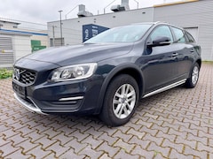 Bild des Angebotes Volvo V60 Cross Country V60 D3 Cross Country Aut. - NAVI + LED + SHD + PDC