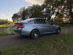 Bild des Angebotes BMW 325 325i Aut.