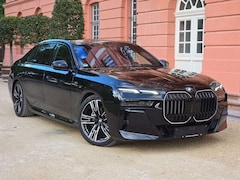 Bild des Angebotes BMW 740 d xDrive M Sport+NEUWERTIG+GARANTIE+2.Hand