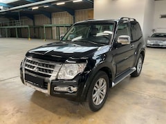 Bild des Angebotes Mitsubishi Pajero 3.2 DI-D Top *Leder| Navi| Xenon| Klima*