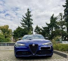 Bild des Angebotes Alfa Romeo Giulia My20 2.2 Veloce diesel Q4 210cv *VOLLAUSTATTUNG*