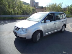 Bild des Angebotes VW Touran Touran 1.6   KLIMA! 1. Hand