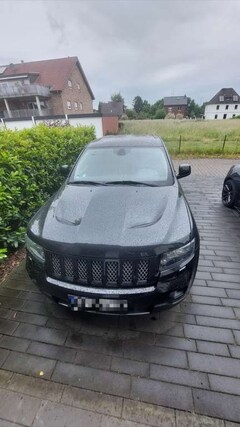 Bild des Angebotes Jeep Grand Cherokee 3.0 CRD Laredo im SRT Look und Design