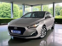 Bild des Angebotes Hyundai i30 Fastback 1.0 T-GDI Trend - Kamera/ Klima/ Freispr.