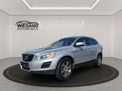 Bild des Angebotes Volvo XC60 D5 AWD AUT SUMMUM+STDH+XENON+LEDER+METALLIC