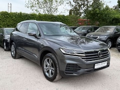 Bild des Angebotes VW Touareg 4Motion Kamera Leder Keyless ACC BliSp