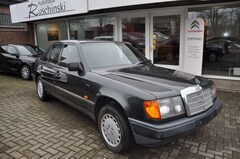 Bild des Angebotes Mercedes-Benz 250 250 D W124