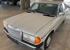 Bild des Angebotes Mercedes-Benz 230
