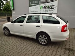 Bild des Angebotes Skoda Octavia COMBI AUTOGAS UND BENZIN