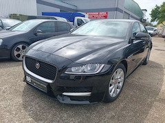 Bild des Angebotes Jaguar XF Aut. R-Sport,NAVI,KAMERA,TEILLEDER,ALU,XENON,2xPDC
