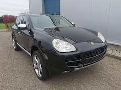 Porsche Cayenne S V8