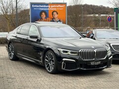 Bild des Angebotes BMW 745 e /Benzin-Hybrid/M-Sportpaket/Alcantara/VOLL