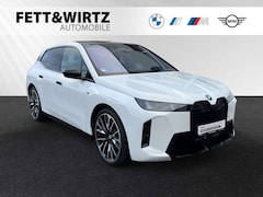 Bild des Angebotes BMW iX M70 Lr. 949,- br. o.Anz. 42Mon/5`Km p.A.
