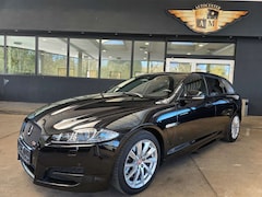 Bild des Angebotes Jaguar XF Sportbrake 3.0 V6 Diesel S KAMERA/NAVI/BT/19"