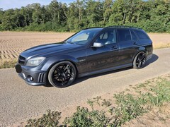Bild des Angebotes Mercedes-Benz C 63 AMG T 7G-TRONIC