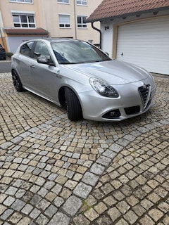 Bild des Angebotes Alfa Romeo Giulietta 1.8 TBi 16V TCT Quadrifoglio Verde