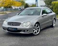 Bild des Angebotes Mercedes-Benz CLK 200 Coupe Kompressor *Autom.*Navi*PDC*SHZ*
