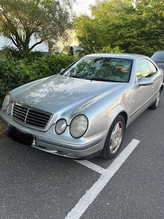 Bild des Angebotes Mercedes-Benz CLK 320 mercedes clk 320 Coupe Elegance