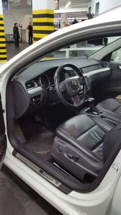Bild des Angebotes Skoda Superb Superb+Combi+2.0+TDI+DSG+Elegance
