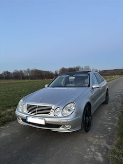 Bild des Angebotes Mercedes-Benz E 240 Avantgarde